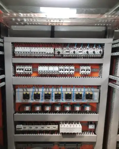 Montagem de Painéis